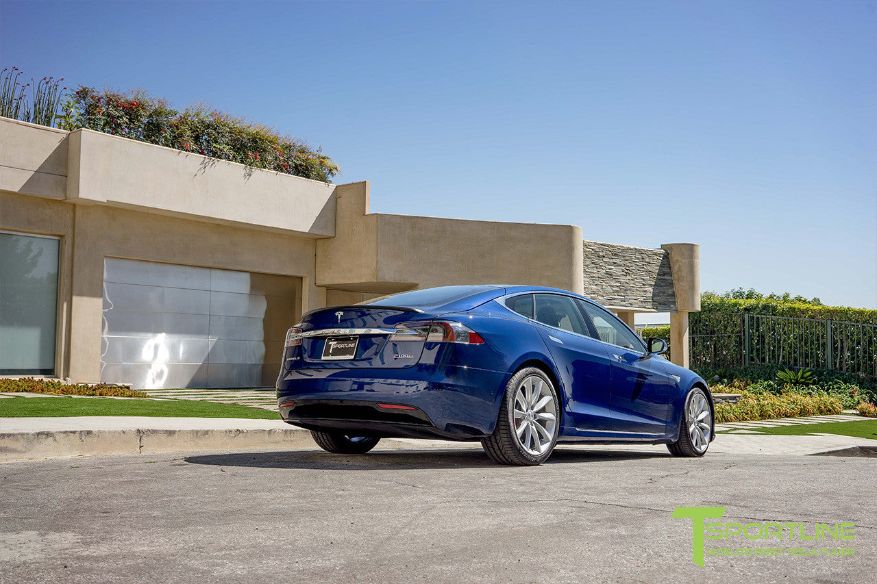 Deep Metallic Blue Model S 2.0 with 20" TST Tesla Wheel in Brilliant Silver 