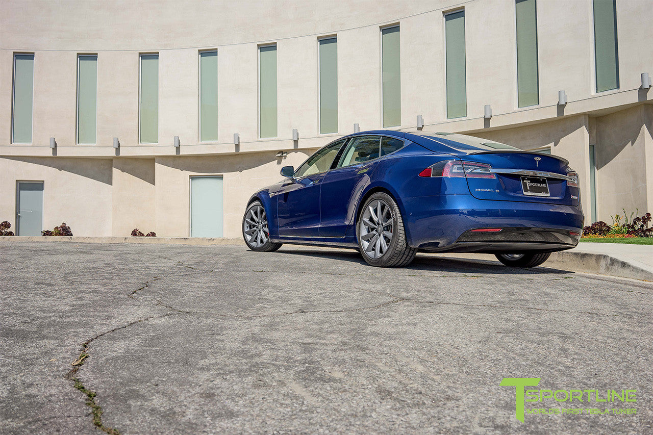 Deep Blue Metallic Model S 2.0 with 20" TST Tesla Wheel in Metallic Grey 