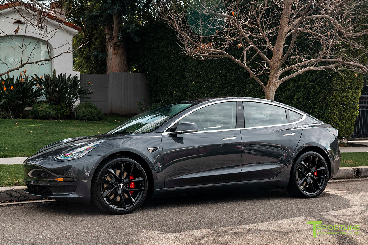 Midnight Silver Metallic Tesla Model 3 With Gloss Black 20
