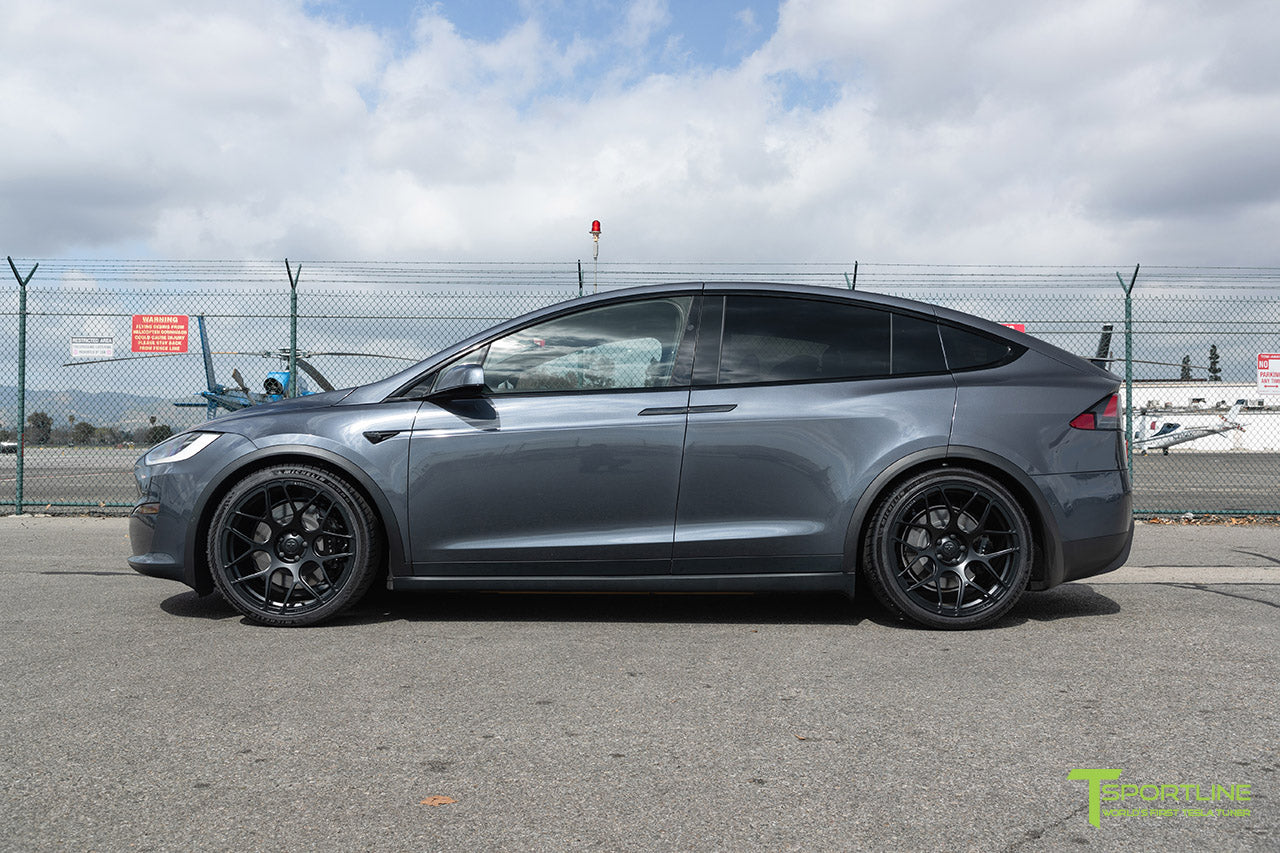 Midnight Silver Metallic Tesla Model X with 22" MX117 Forged Tesla Wheels