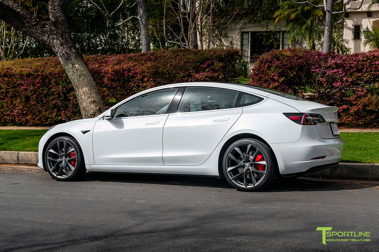 Pearl White Tesla Model 3 with 20" TSS Flow Forged Wheels in Space Gray by T Sportline 
