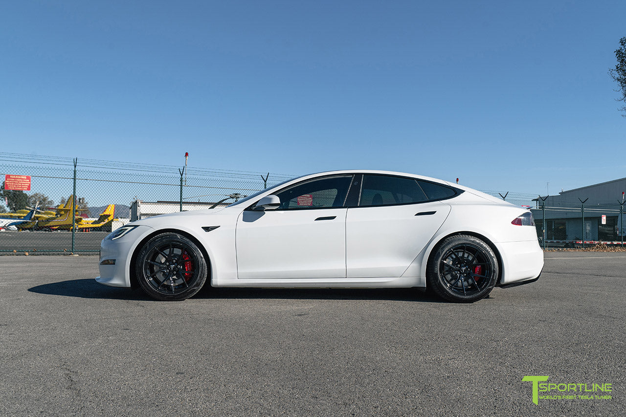 White Tesla Model S Long Range & Plaid 2021 with 19 inch TS115 Forged Wheels in Gloss Black By T Sportline