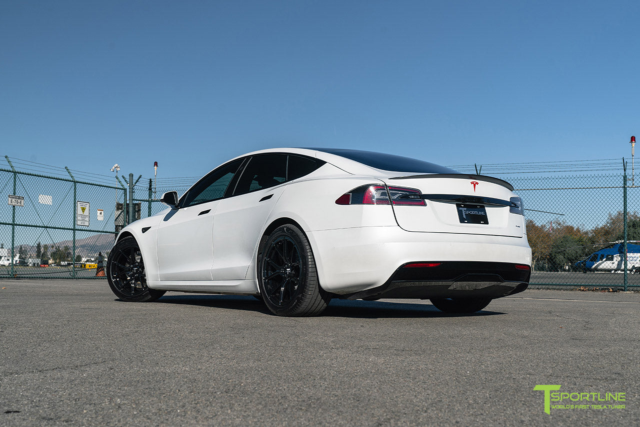 White Tesla Model S Long Range & Plaid 2021 with 19 inch TS115 Forged Wheels in Gloss Black By T Sportline