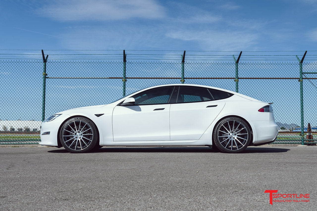 Pearl White Tesla Model S Plaid with TS114 21" Tesla Forged Wheels in Diamond Black