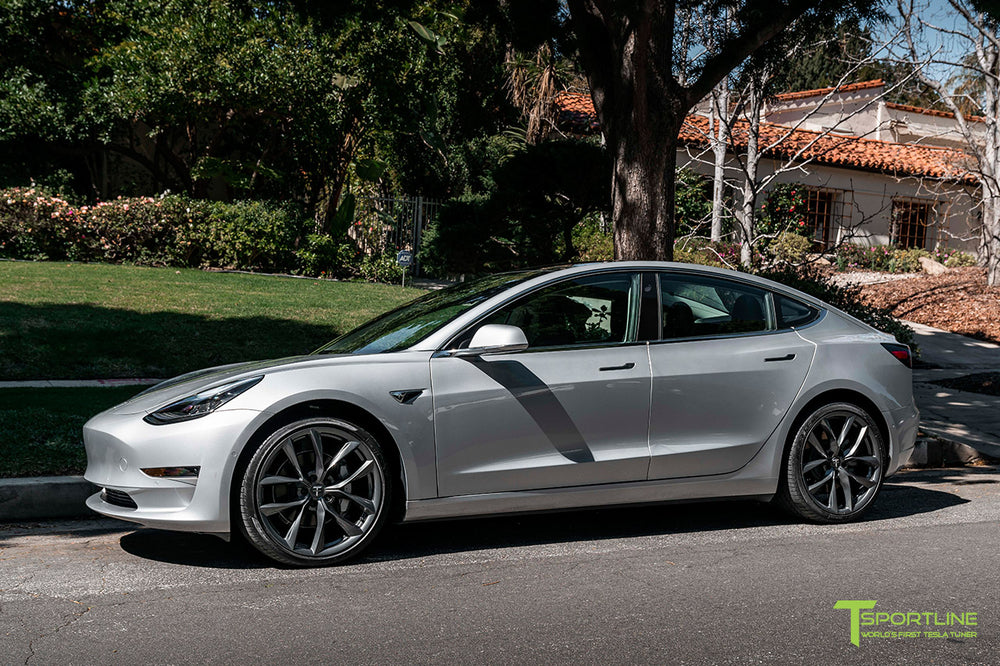 Silver Metallic Tesla Model 3 with Space Gray 20