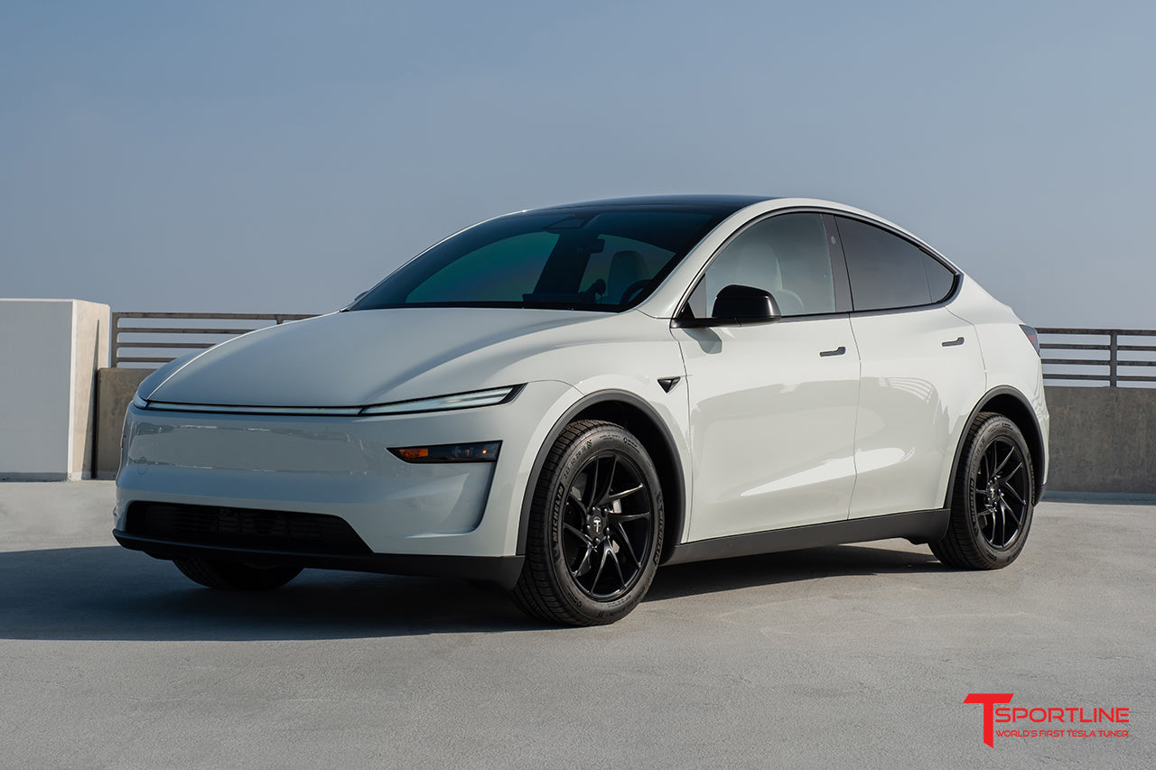 TMaxx Gloss Bone Grey Tesla Model Y Juniper with TSH 18" Wheels
