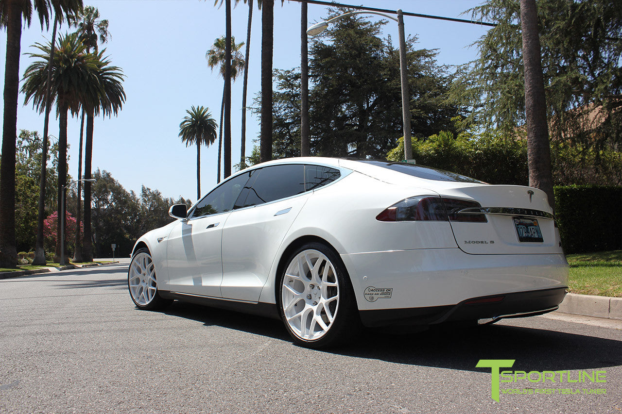 White Tesla Model S 1.0 with Bright White 21 inch TS117 Forged Wheels 