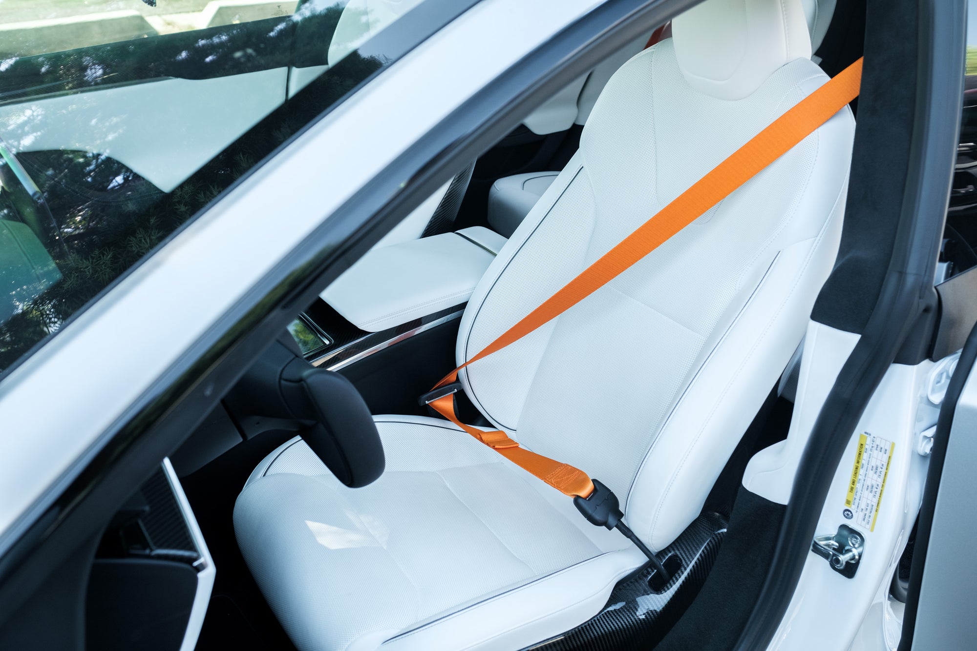 Tesla Model S Custom Seat Belts
