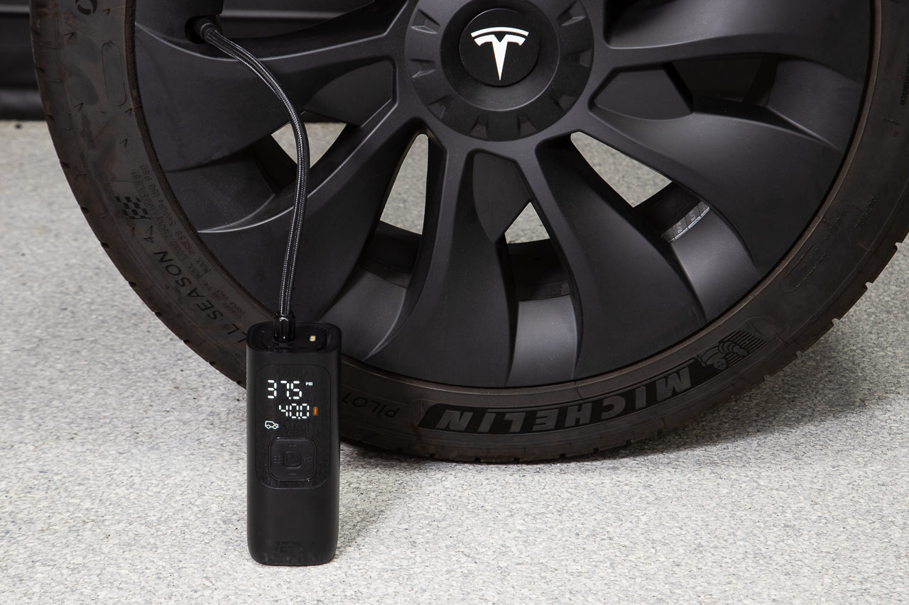 AMaxx Tesla Digital Tire Inflator Cordless Portable Air Pump - T