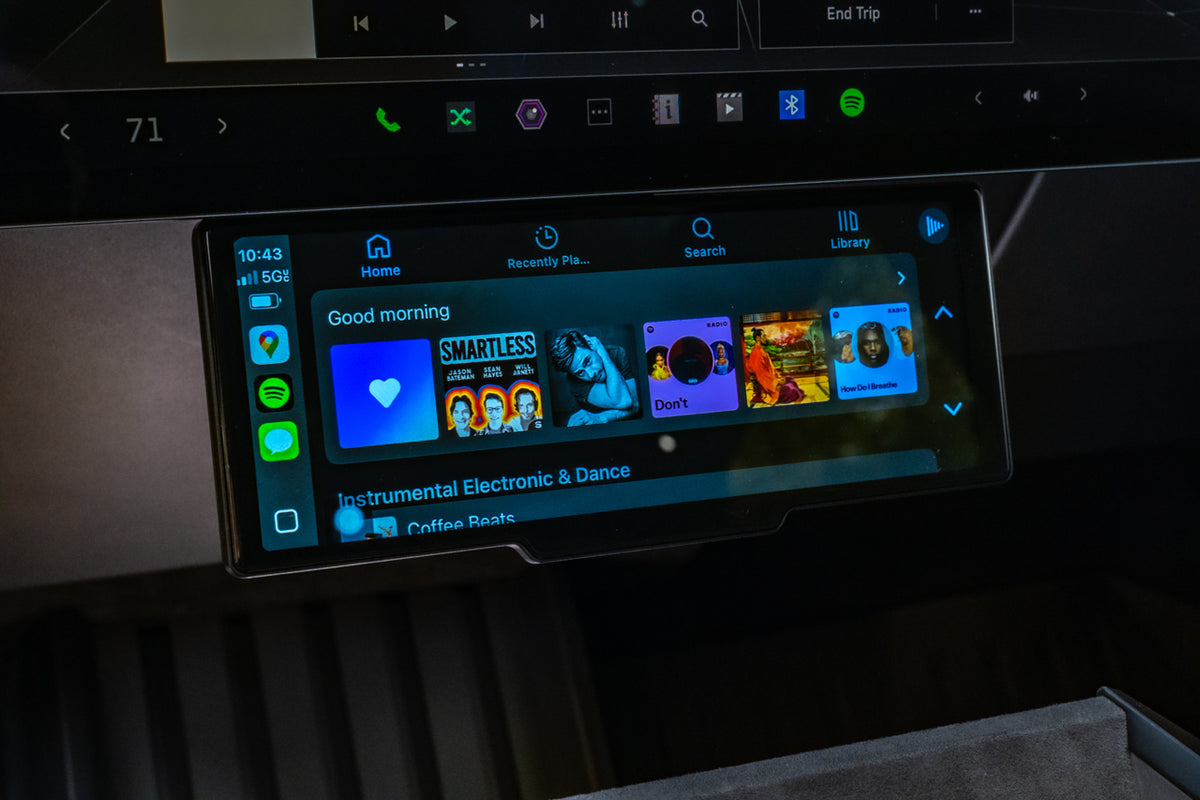 Tesla Cybertruck Apple CarPlay &amp; Android Auto Smart Dash Screen