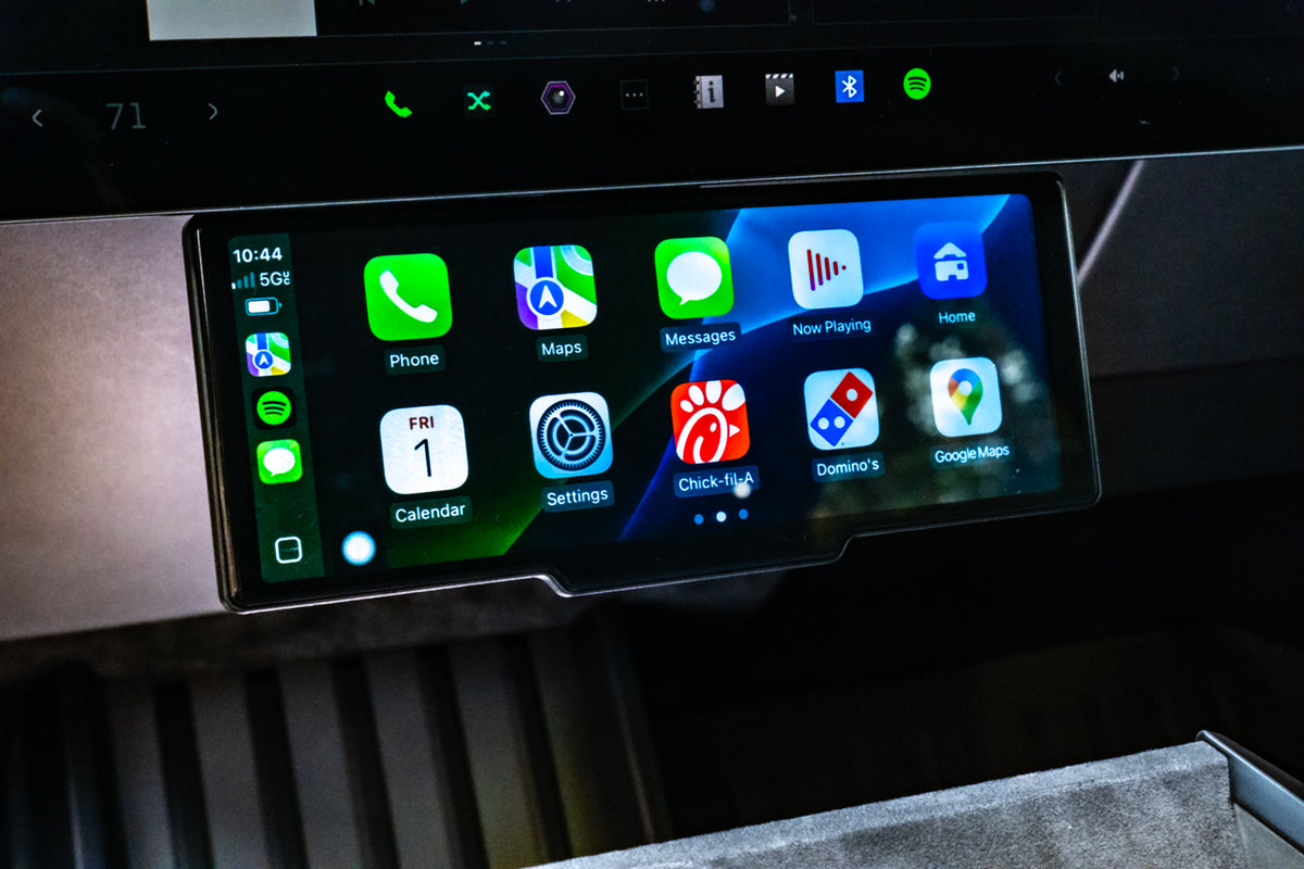 Tesla Cybertruck Apple CarPlay &amp; Android Auto Smart Dash Screen