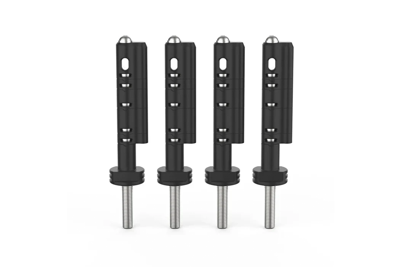 Quick-Release Universal Mounting Pins for Maxtrax Recovery Boards