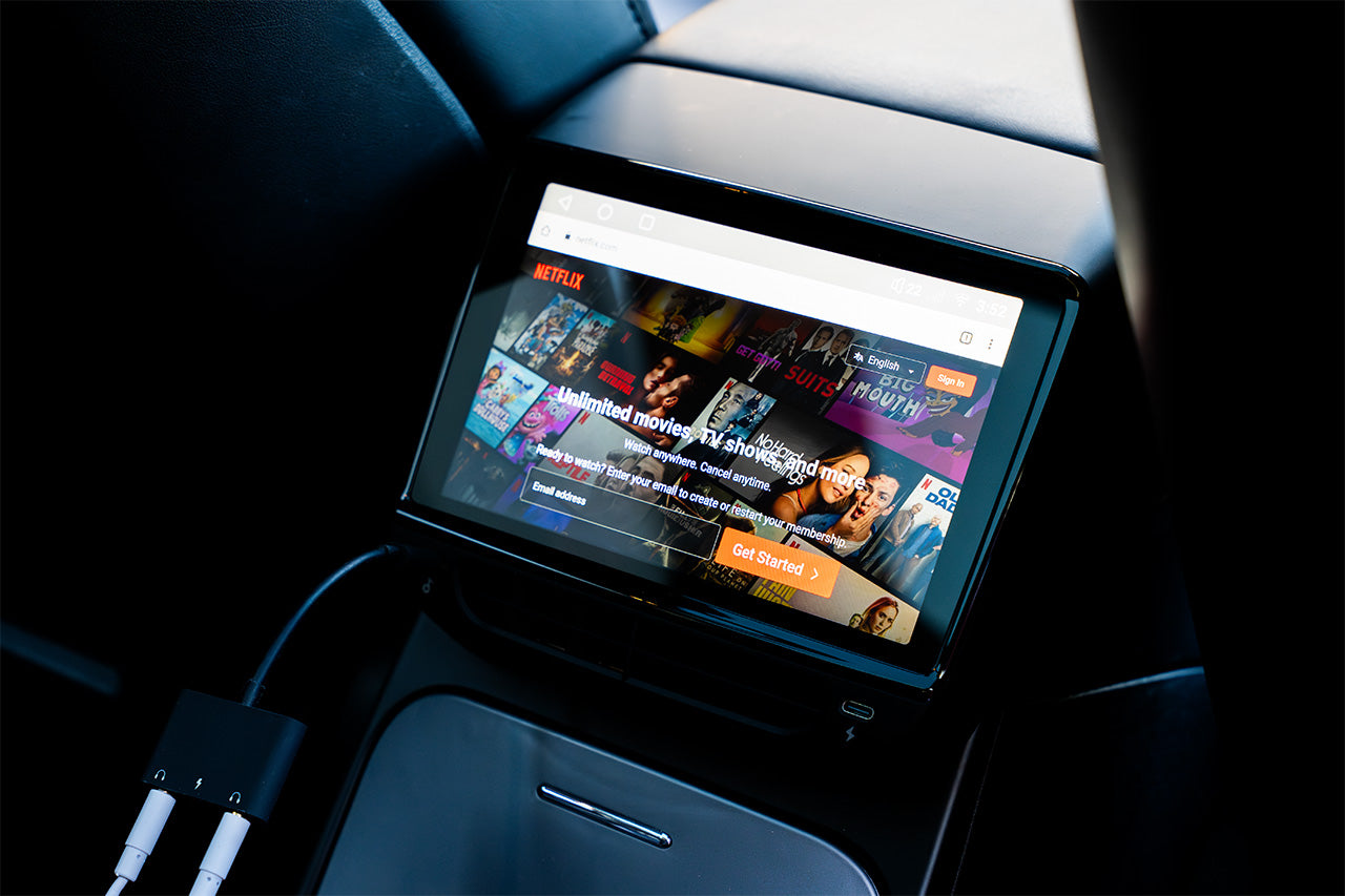 Tesla Model 3 & Y MSX-Entertainment 3.0 Rear Touch Screen with Bluetooth Audio, Apple CarPlay / AirPlay & Streaming Apps