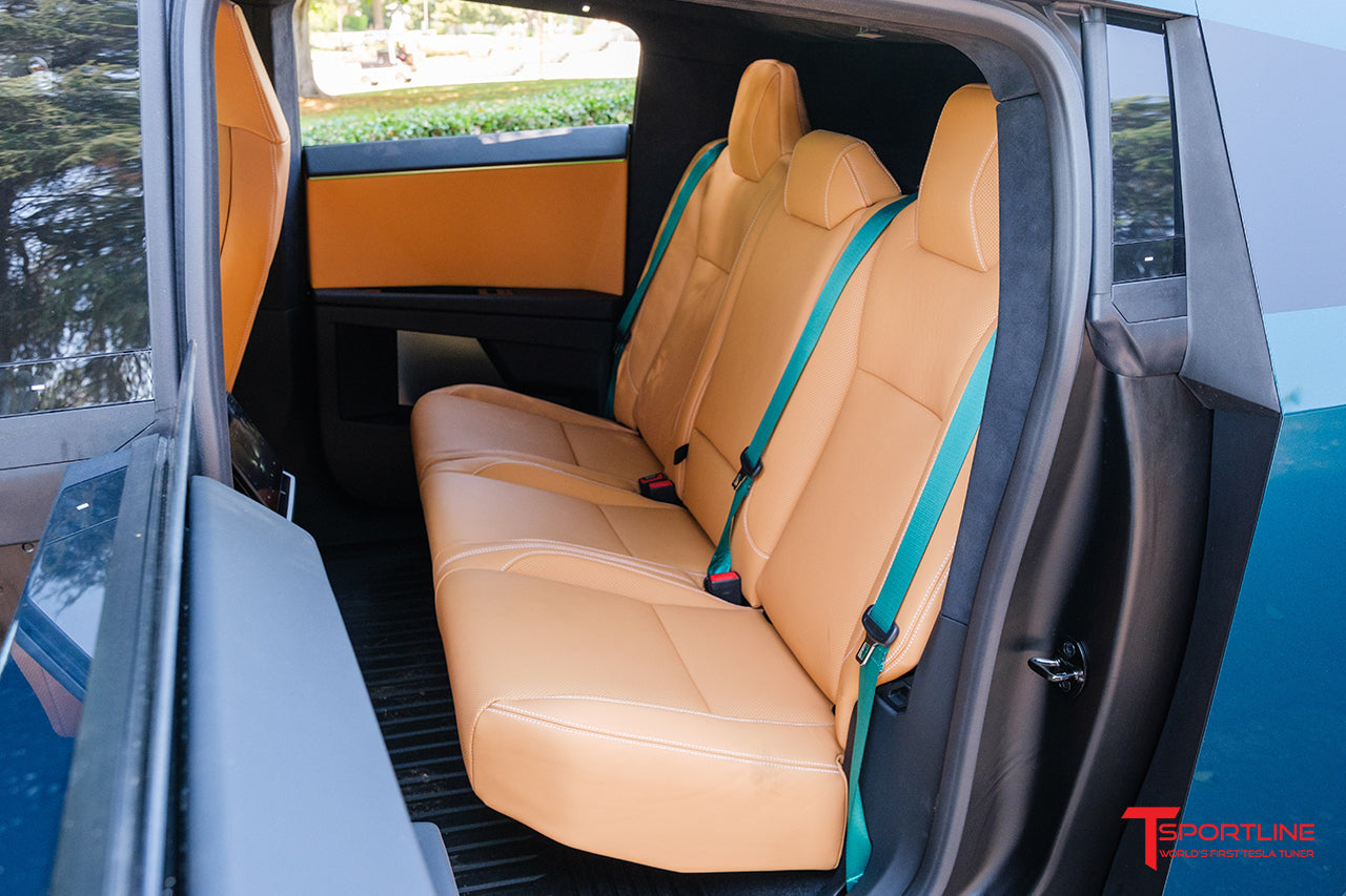 cig-cozy-gallery-11917Age-inozetek-metallic-emerald-green-cybertruck-ferrari-saddle-interior-two-tone-steeringwheel-16-xxl.jpg