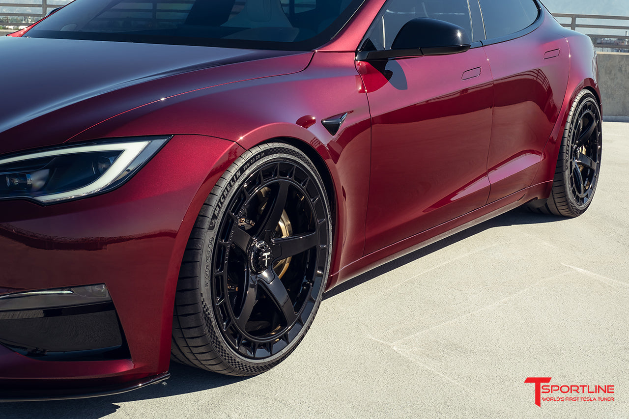 garnet-red-tesla-model-s-plaid-21-inch-aftermarket-wheels-tsw150a-cl-gloss-black-wm-7.jpg