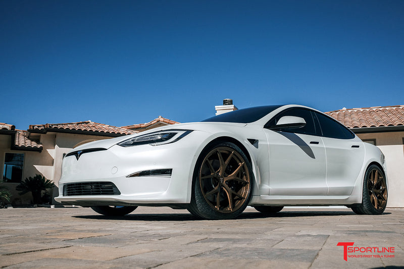 Tesla Ultra-Lightweight Titanium Wheel Lug Nut Set - T Sportline ...