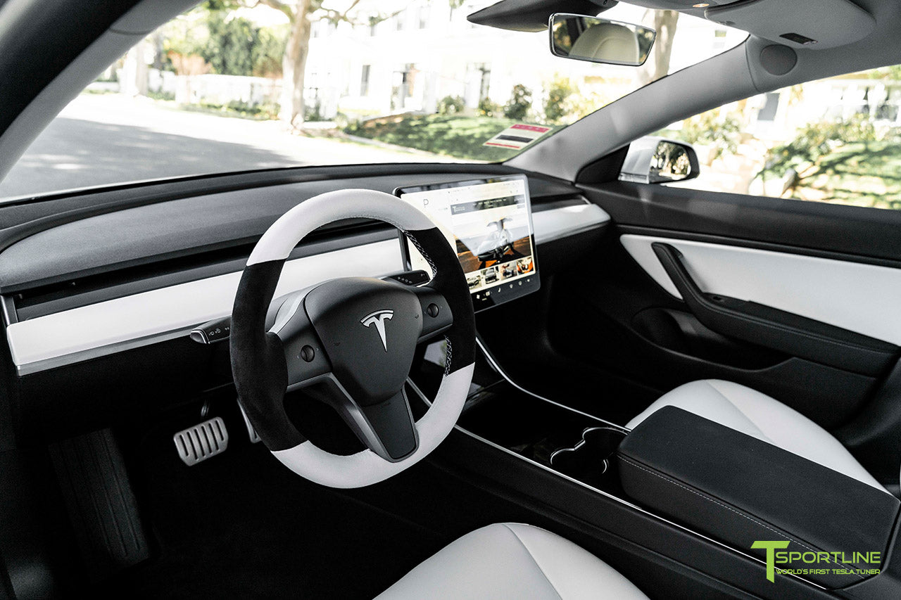 Tesla Model 3 / Y Custom Steering Wheels - Carbon Fiber, Wood, Leather