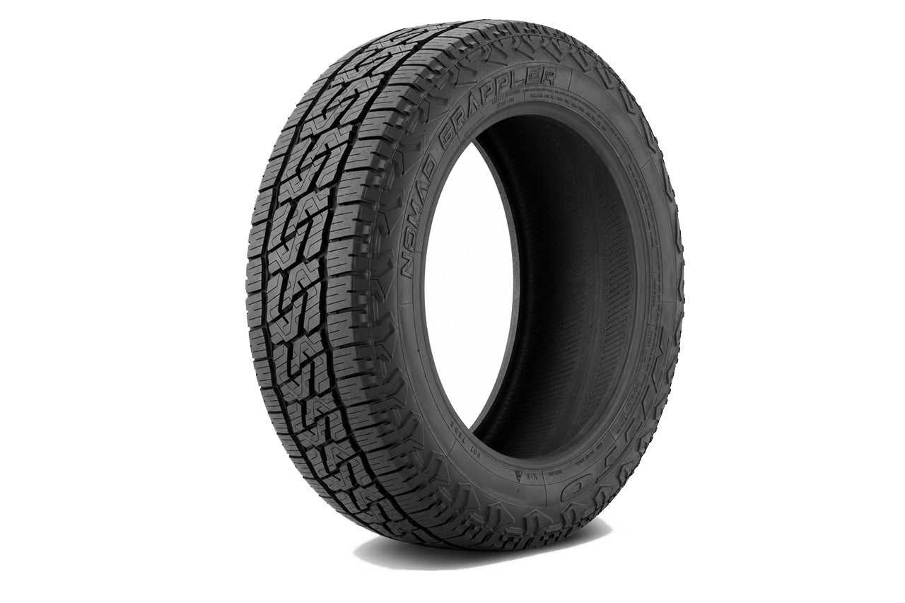 Nitto Nomad Grappler 255/55R18