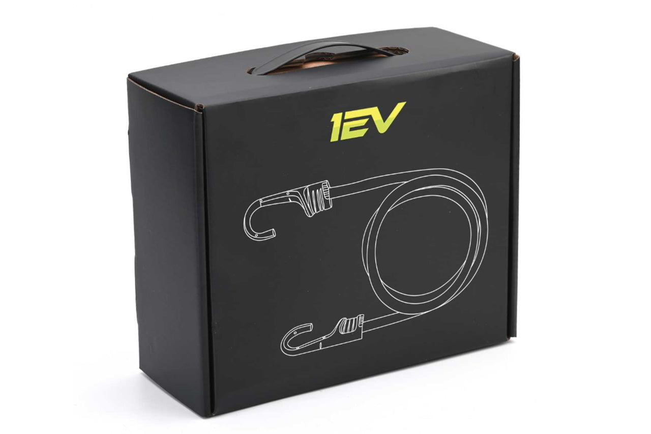 13 pc Assorted Medium & Long Bungee Cord Straps and Tote Kit - Tesla Cybertruck Bed