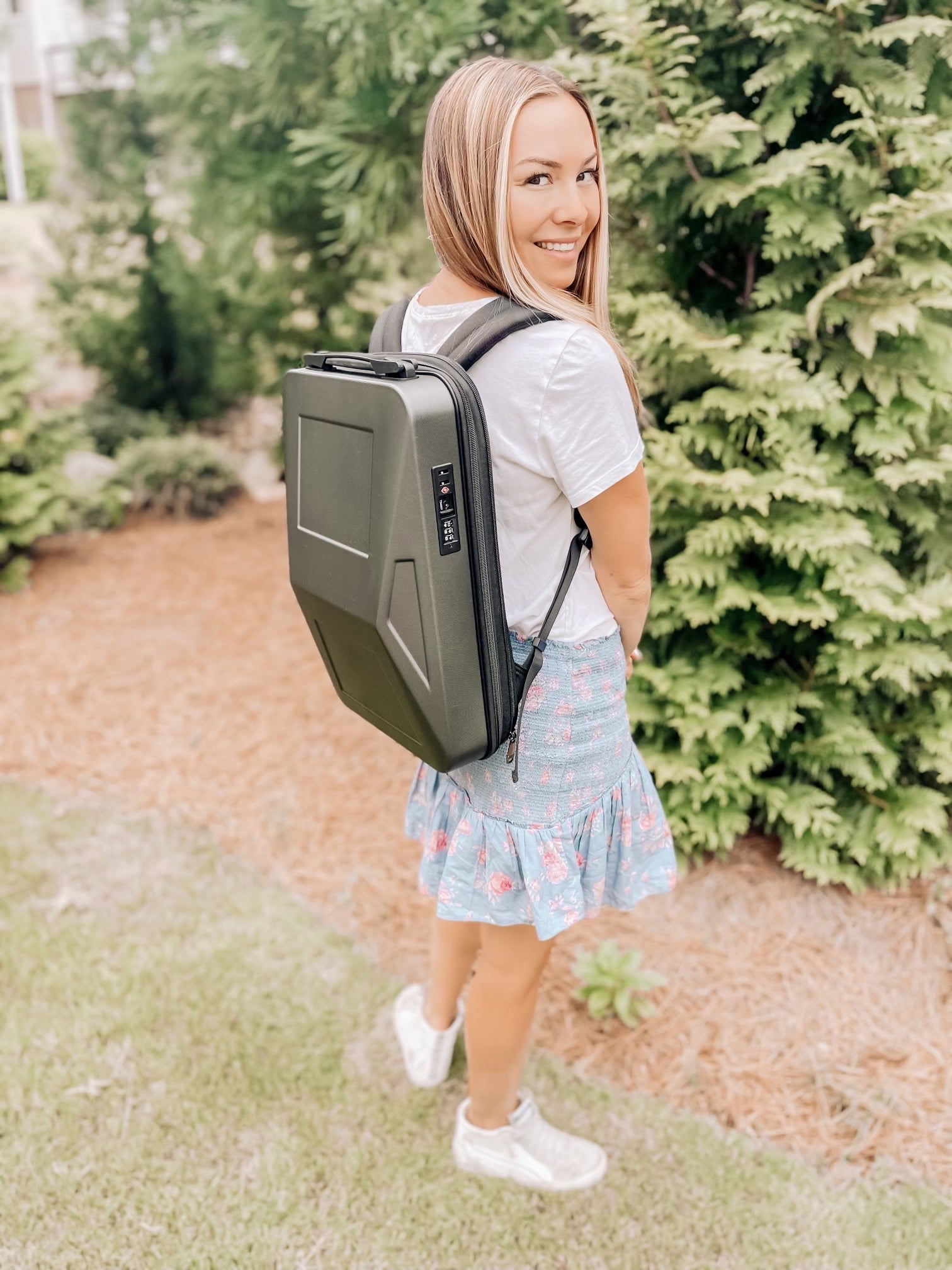 CyberBackPack 2.0 - Hardcover Laptop and Gear Back Pack for Tesla CyberTruck Enthusiasts