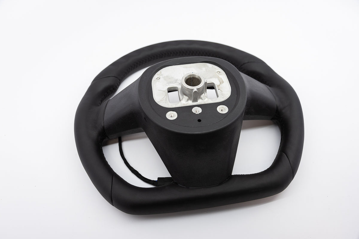 Model S / X Plaid &amp; Long Range Performance Grip Round Steering Wheel Yoke Replacement 2021-Present