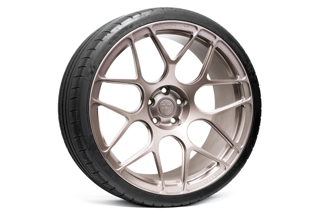 TS117 21" Tesla Model S Long Range & Plaid Wheel and Tire Package (Set of 4)